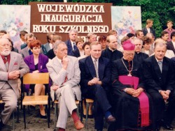 Inauguracja roku szkolnego w ZSM w Lipnie, jako kurator oświaty   2 IX 1996 r.